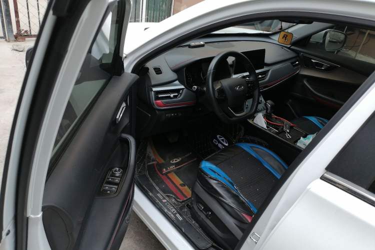 Used Chery Tiggo 5x 2021 Superhero Edition 1.5L CVT Luxury Model Driver Seat