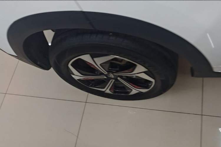 Used Chery Tiggo 5x 2021 Superhero Edition 1.5L CVT Luxury Model Exterior 8