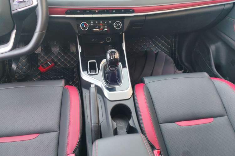 Used Chery Tiggo 5x 2021 Superhero Edition 1.5L Manual Luxury Model Gear Lever