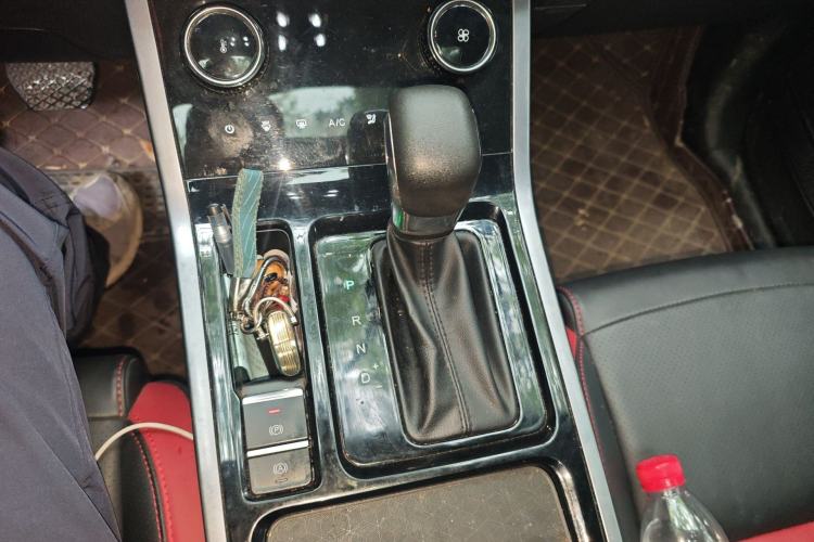 Used Chery Tiggo 5x 2021 Superhero Edition 1.5L CVT Luxury Model Gear Lever