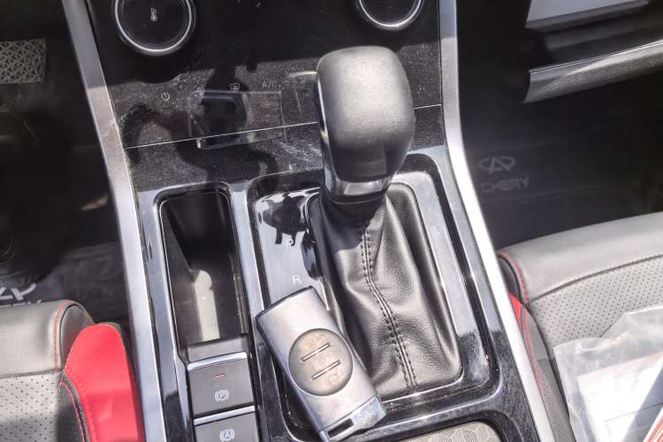 Used Chery Tiggo 5x 2021 Superhero Edition 1.5L CVT Luxury Model Gear Lever