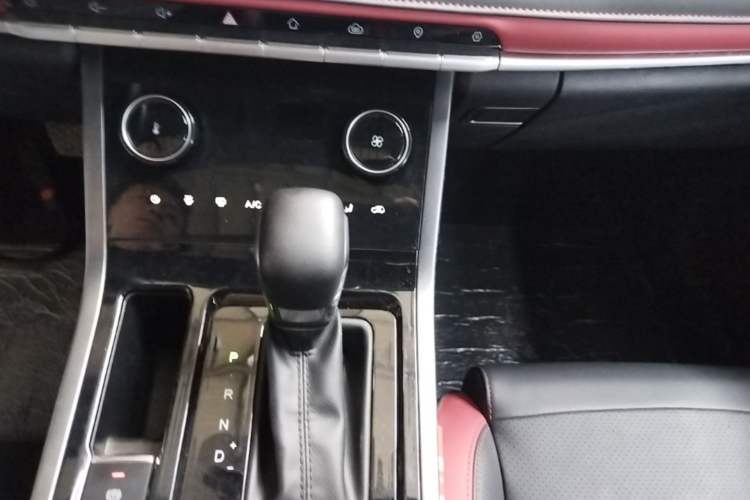 Used Chery Tiggo 5x 2021 Superhero Edition 1.5L CVT Luxury Model Gear Lever