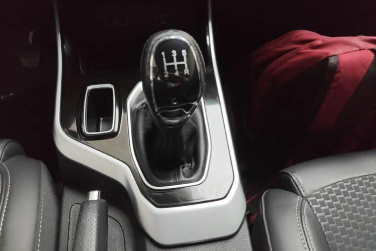 Used Chery Tiggo 5x 2021 Superhero Edition 1.5L Manual Luxury Model Gear Lever