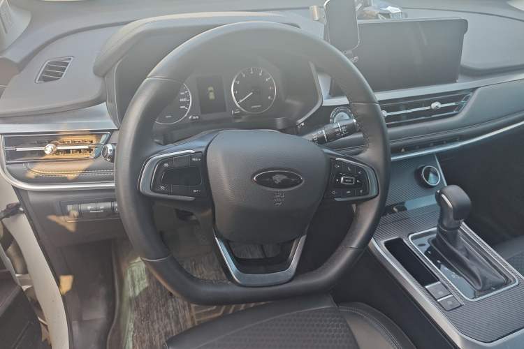 Used Chery Tiggo 5x 2021 Superhero Edition 1.5L CVT Luxury Model Interior 1