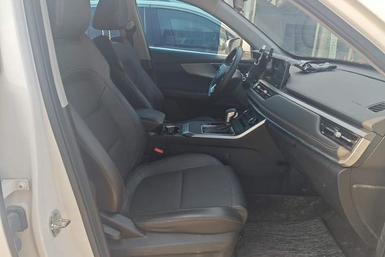 Used Chery Tiggo 5x 2021 Superhero Edition 1.5L CVT Luxury Model Interior 7