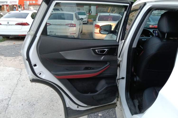 Used Chery Tiggo 5x 2021 Superhero Edition 1.5L CVT Luxury Model Interior 8