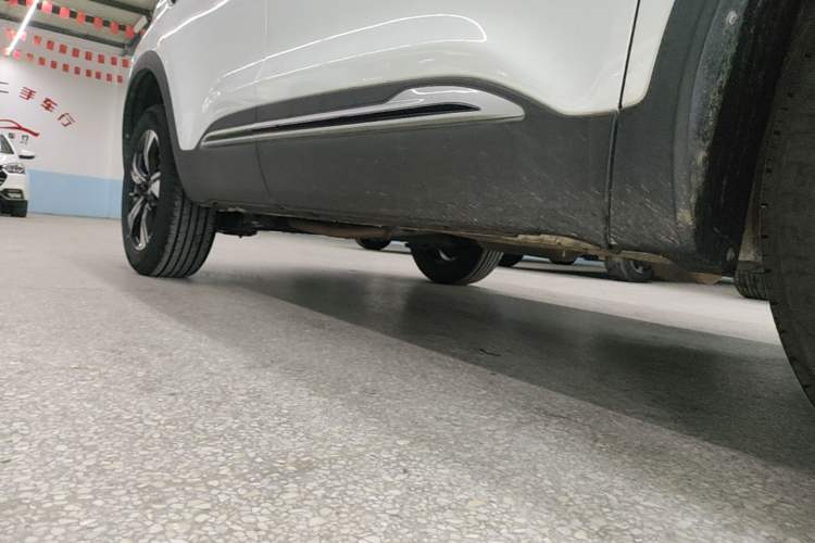 Used Chery Tiggo 5x 2021 Superhero Edition 1.5L CVT Luxury Model Right Side Sill