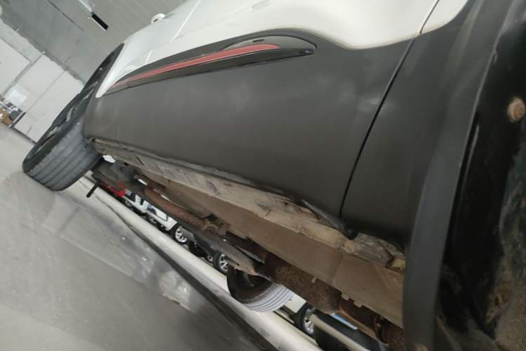 Used Chery Tiggo 5x 2021 Superhero Edition 1.5L CVT Luxury Model Right Side Sill