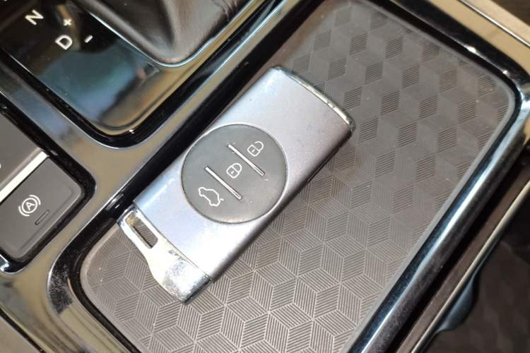 Used Chery Tiggo 5x 2021 Superhero Edition 1.5L CVT Luxury Model Vehicle Key