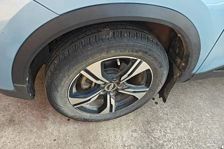 Used Chery Tiggo 5x 2022 Superhero Edition 1.5L CVT Fashion Model Left Front Wheel Hub