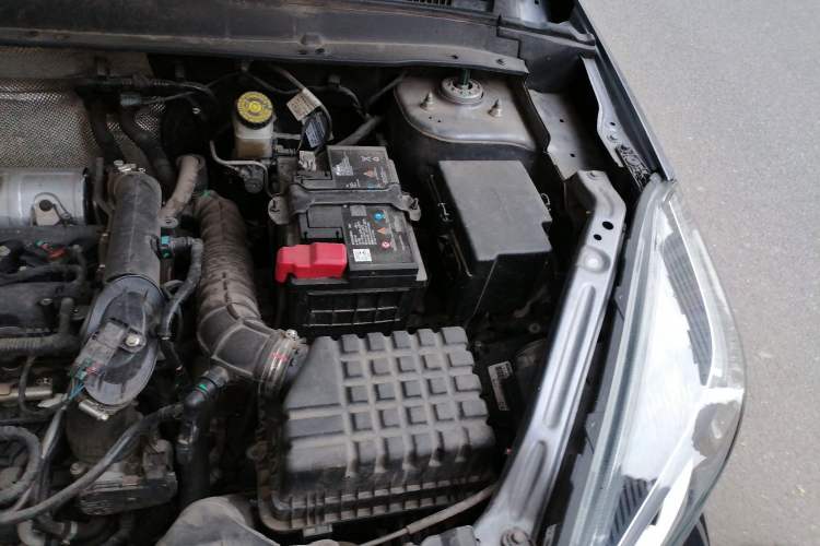 Used Chery Tiggo 5x 2022 PLUS Kung Fu Panda Collaboration Edition 1.5T CVT Premium Model Engine Bay Left