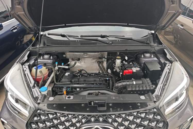 Used Chery Tiggo 5x 2022 Superhero Edition 1.5L CVT Fashion Model Engine Bay