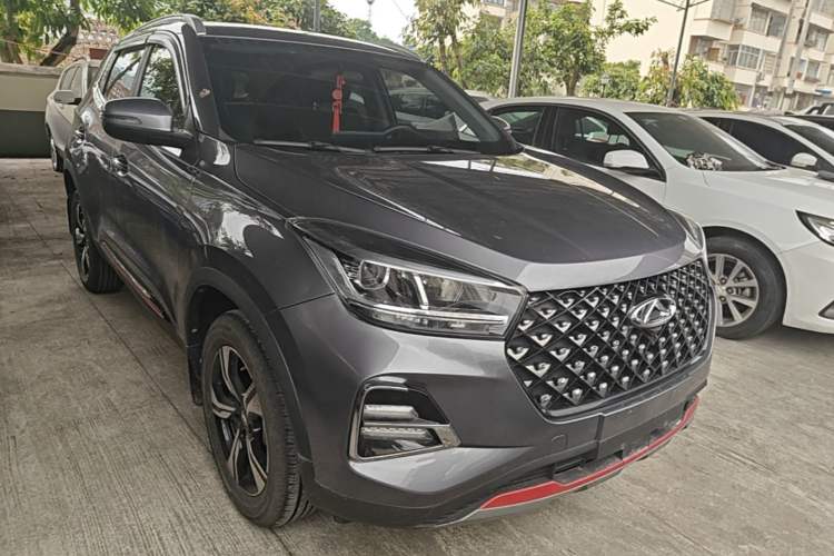 Used Chery Tiggo 5x 2022 Superhero Edition 1.5L Manual Fashion Model Front Right 45 Deg