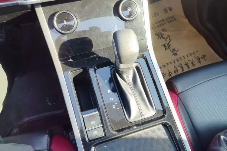 Used Chery Tiggo 5x 2022 Superhero Edition 1.5L CVT Fashion Model Gear Lever