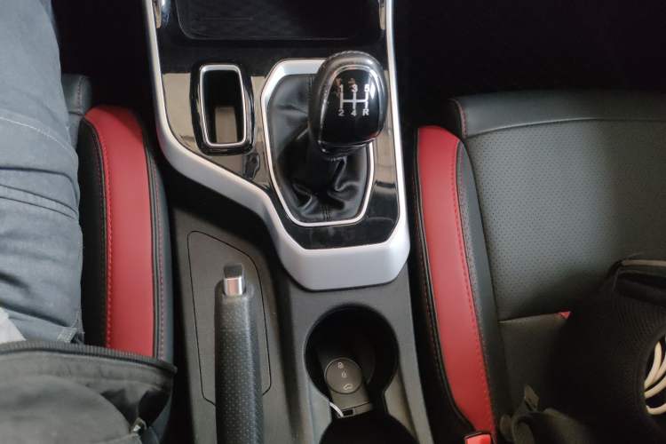 Used Chery Tiggo 5x 2022 Superhero Edition 1.5L Manual Fashion Model Gear Lever