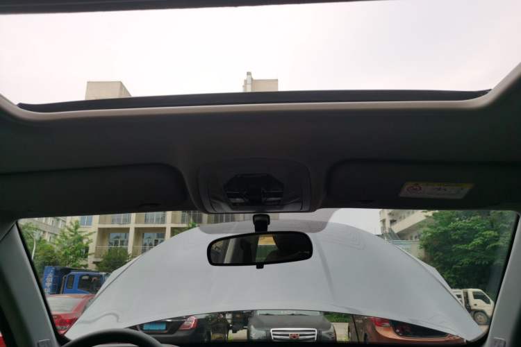 Used Chery Tiggo 5x 2022 Superhero Edition 1.5L CVT Luxury Model Headliner