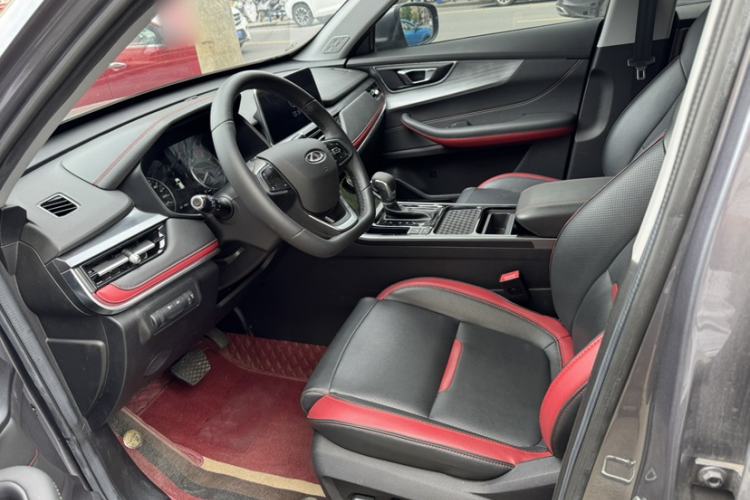 Used Chery Tiggo 5x 2022 Superhero Edition 1.5L CVT Luxury Model Interior 1