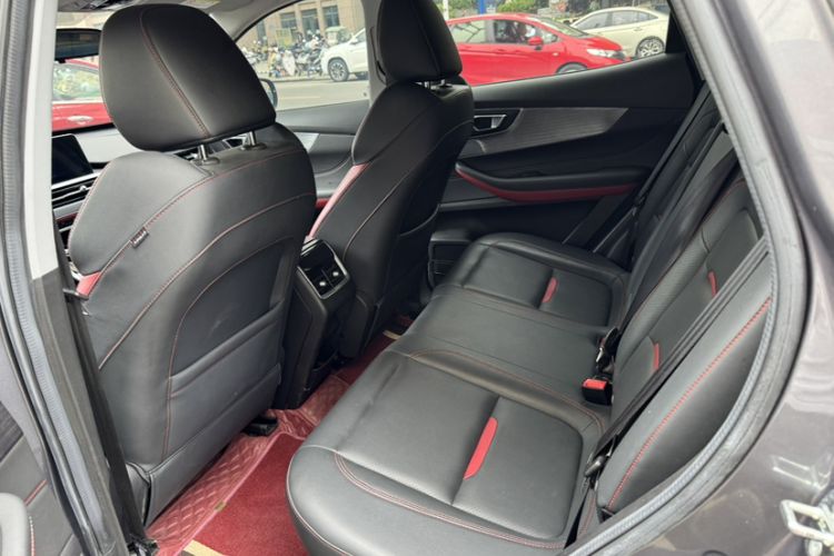 Used Chery Tiggo 5x 2022 Superhero Edition 1.5L CVT Luxury Model Interior 3