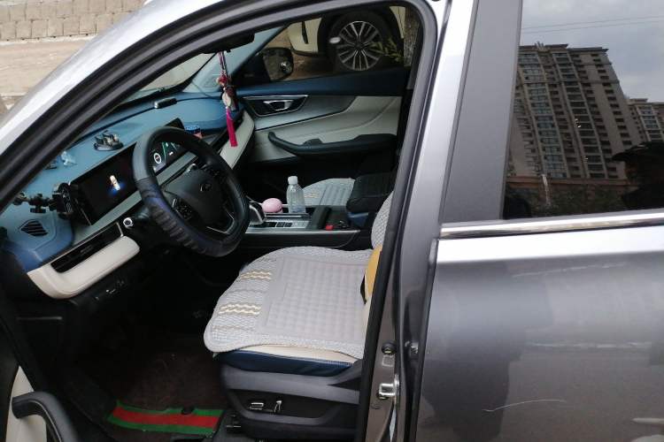 Used Chery Tiggo 5x 2022 PLUS Kung Fu Panda Collaboration Edition 1.5T CVT Premium Model Left Front Seat