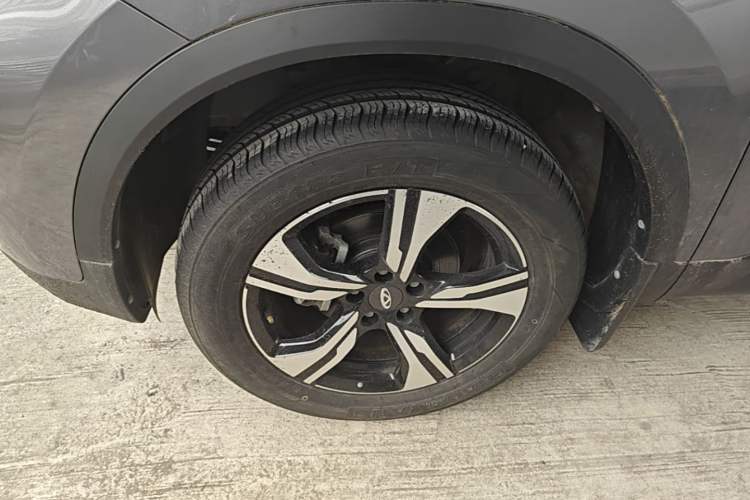 Used Chery Tiggo 5x 2022 Superhero Edition 1.5L Manual Fashion Model Left Front Wheel Hub