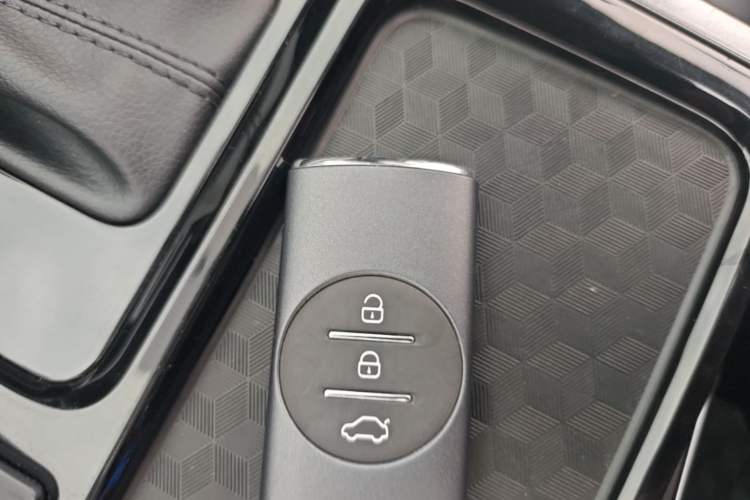 Used Chery Tiggo 5x 2022 Superhero Edition 1.5L CVT Fashion Model Vehicle Key