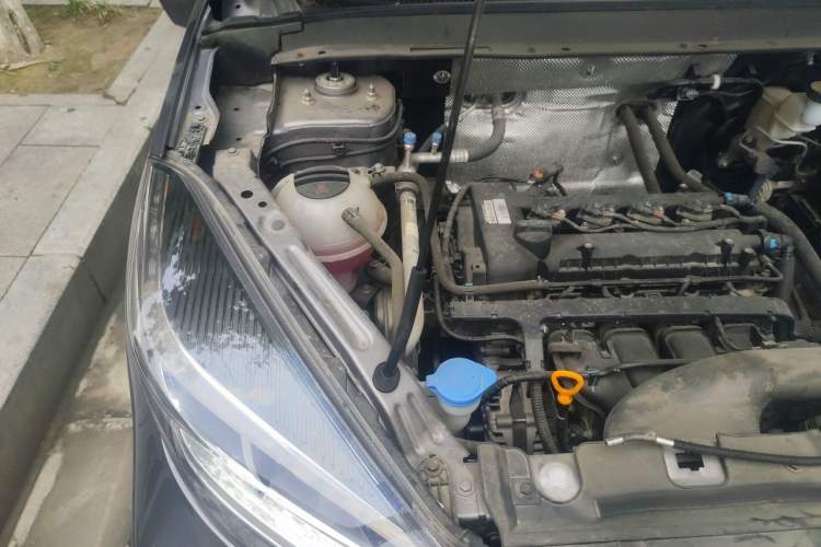 Used Chery Tiggo 5x 2022 Superhero Edition 1.5L CVT Luxury Model Engine Bay Right