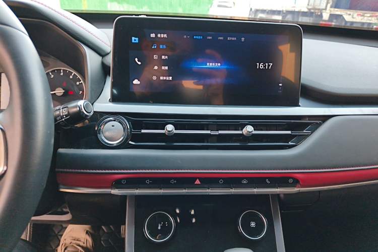 Used Chery Tiggo 5x 2022 Superhero Edition 1.5L CVT Fashion Model Audio And AC Panel