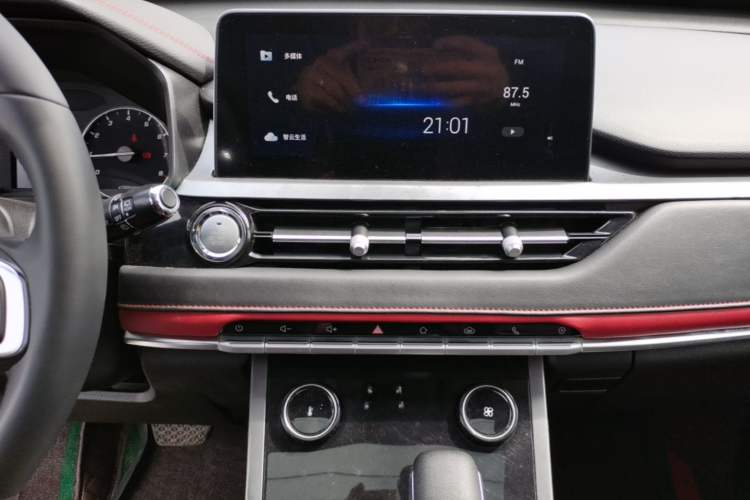 Used Chery Tiggo 5x 2022 Superhero Edition 1.5L CVT Fashion Model Audio And AC Panel