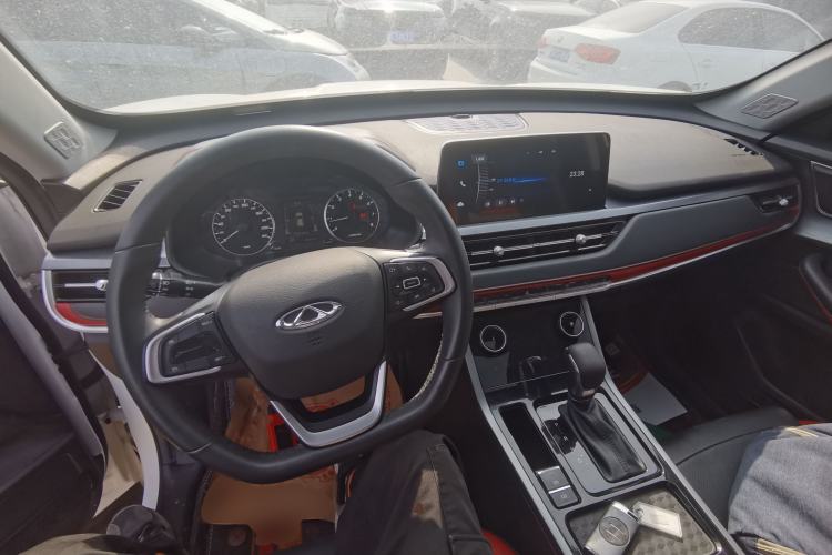 Used Chery Tiggo 5x 2022 Superhero Edition 1.5L CVT Fashion Model Center Console