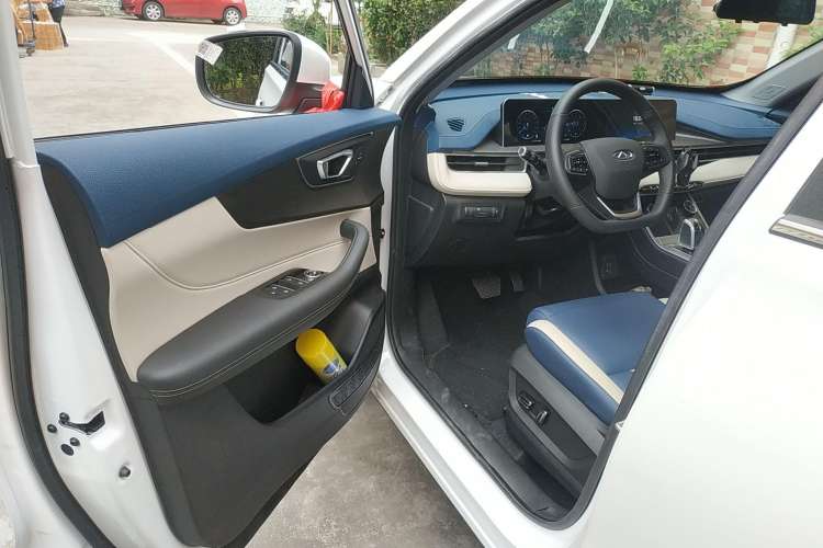 Used Chery Tiggo 5x 2022 PLUS Kung Fu Panda Collaboration Edition 1.5T CVT Premium Model Driver Seat