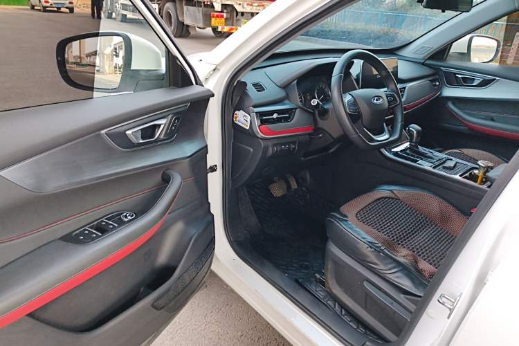 Used Chery Tiggo 5x 2022 Superhero Edition 1.5L CVT Fashion Model Driver Seat