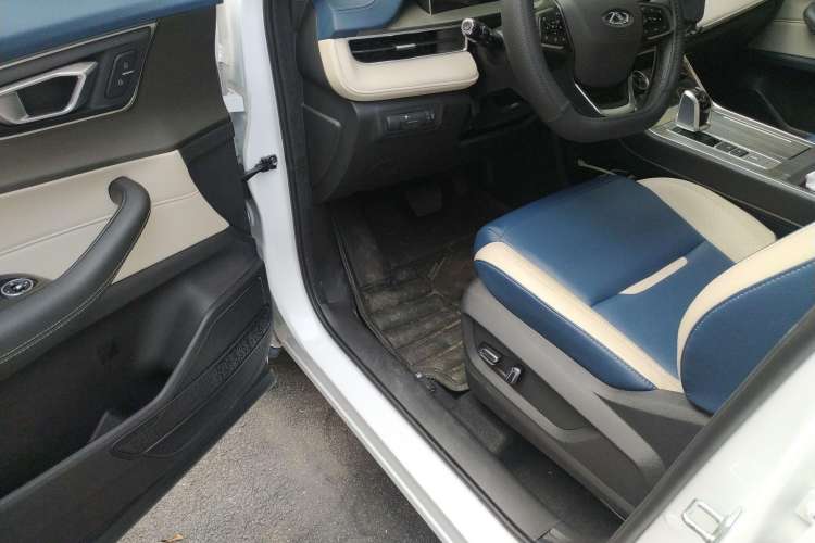 Used Chery Tiggo 5x 2022 PLUS Kung Fu Panda Collaboration Edition 1.5T CVT Premium Model Driver Seat
