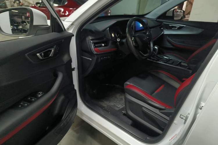 Used Chery Tiggo 5x 2022 Superhero Edition 1.5L CVT Fashion Model Driver Seat