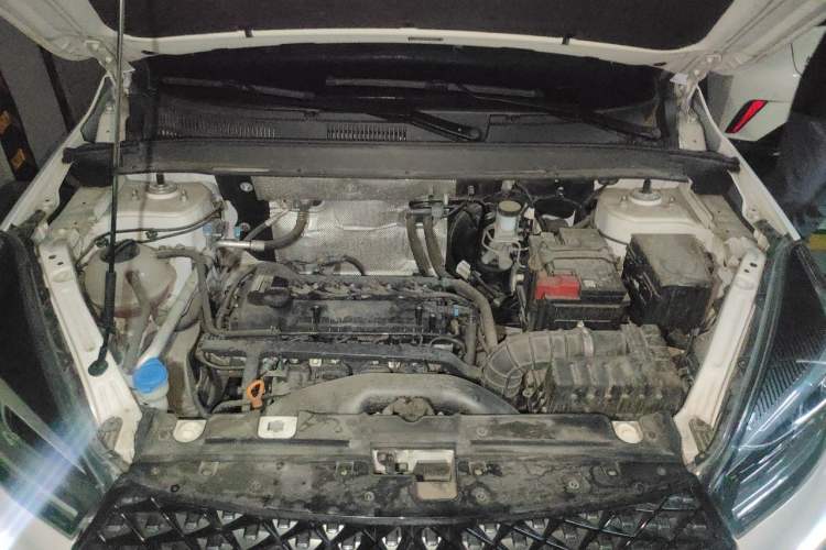 Used Chery Tiggo 5x 2022 Superhero Edition 1.5L CVT Fashion Model Engine Bay