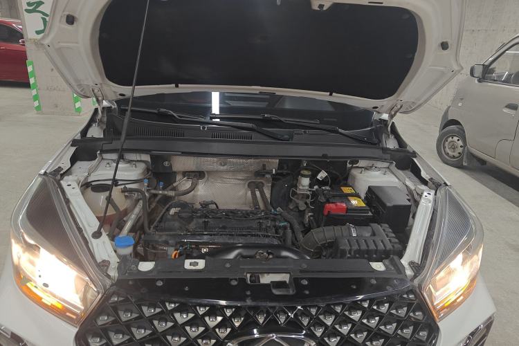Used Chery Tiggo 5x 2022 Superhero Edition 1.5L CVT Fashion Model Engine Bay