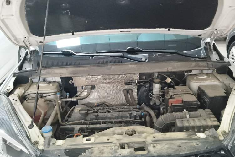 Used Chery Tiggo 5x 2022 Superhero Edition 1.5L CVT Fashion Model Engine Bay
