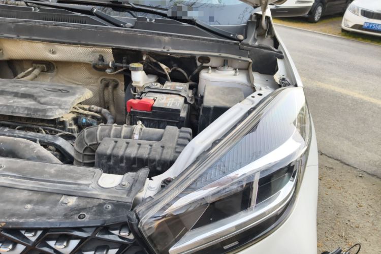 Used Chery Tiggo 5x 2022 Superhero Edition 1.5L CVT Fashion Model Engine Bay Left