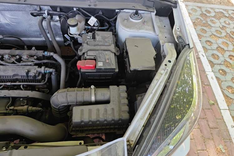 Used Chery Tiggo 5x 2022 Superhero Edition 1.5L Manual Fashion Model Engine Bay Left