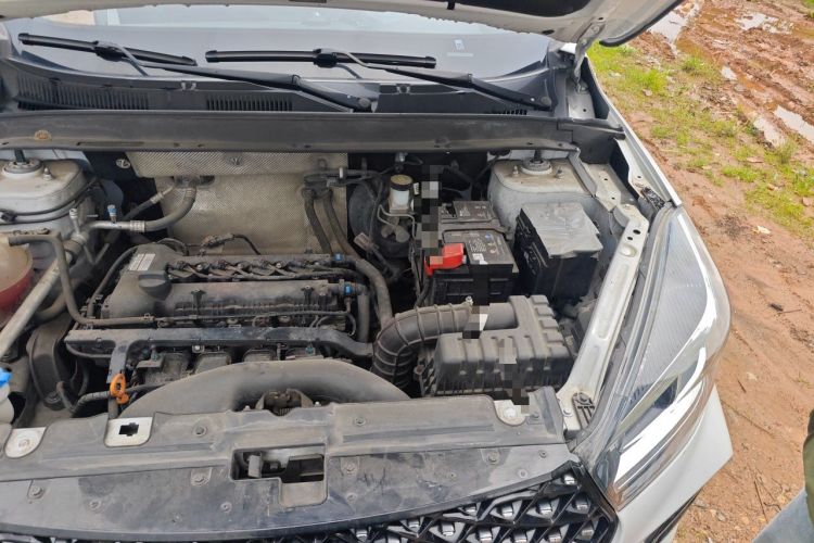 Used Chery Tiggo 5x 2022 Superhero Edition 1.5L Manual Fashion Model Engine Bay Left
