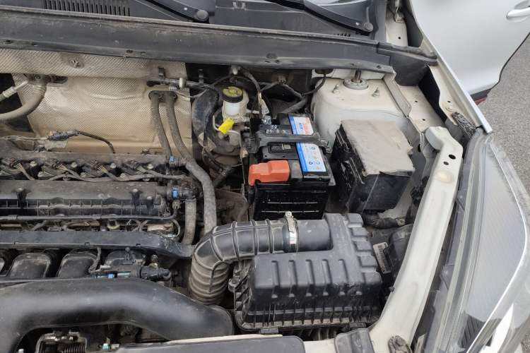 Used Chery Tiggo 5x 2022 Superhero Edition 1.5L CVT Luxury Model Engine Bay Left