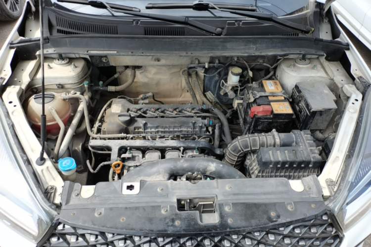 Used Chery Tiggo 5x 2022 Superhero Edition 1.5L CVT Fashion Model Engine Bay