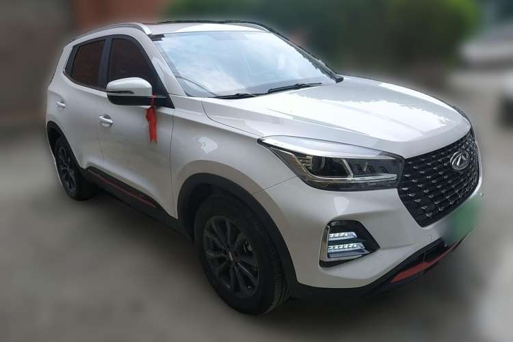 Used Chery Tiggo 5x 2022 PLUS Kung Fu Panda Collaboration Edition 1.5T CVT Premium Model Front Right 45 Deg