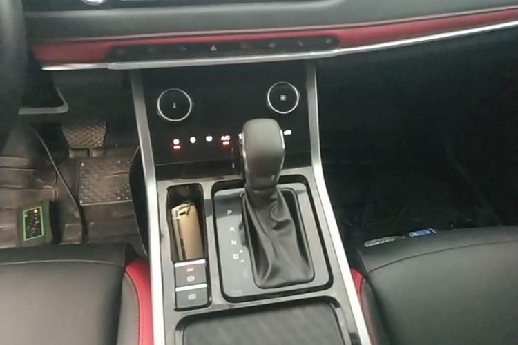 Used Chery Tiggo 5x 2022 Superhero Edition 1.5L CVT Fashion Model Gear Lever