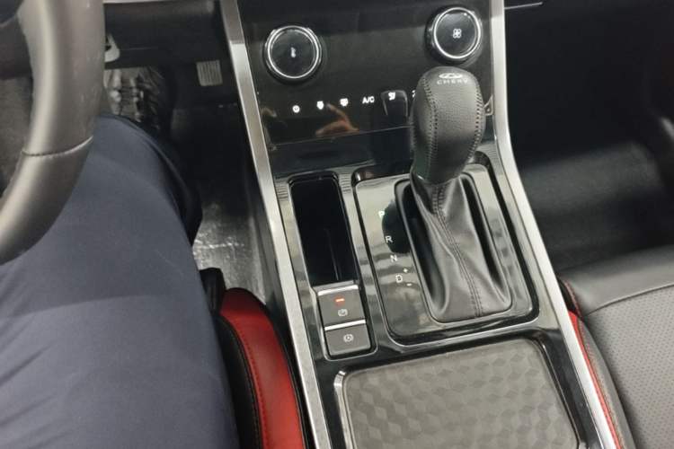 Used Chery Tiggo 5x 2022 Superhero Edition 1.5L CVT Luxury Model Gear Lever