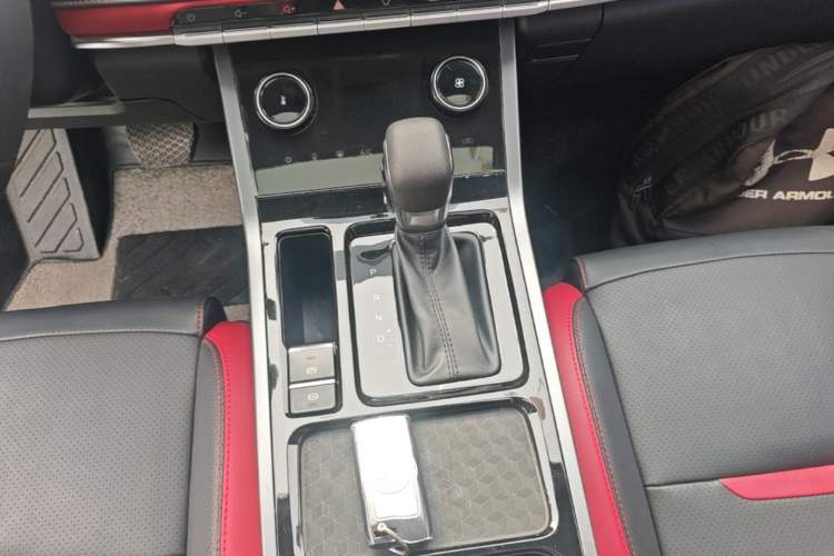 Used Chery Tiggo 5x 2022 Superhero Edition 1.5L CVT Fashion Model Gear Lever