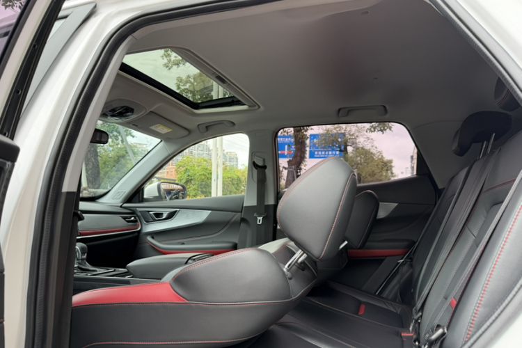 Used Chery Tiggo 5x 2022 Superhero Edition 1.5L CVT Fashion Model Headliner