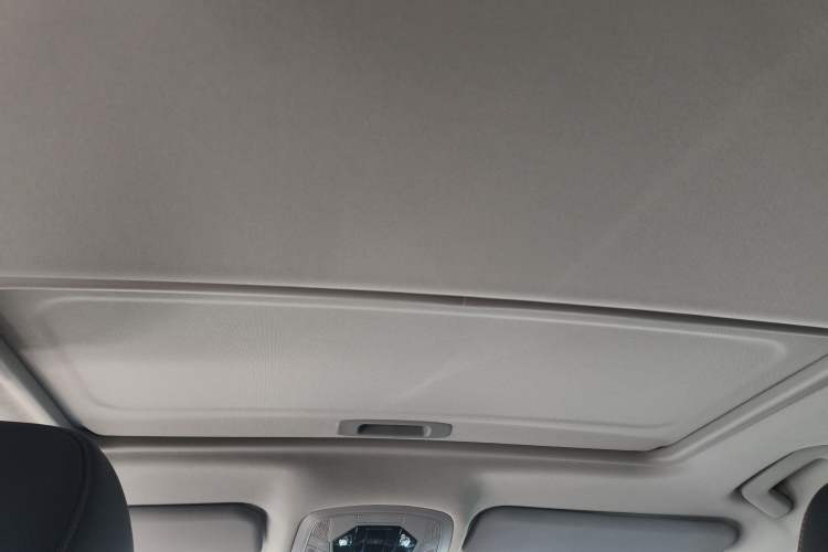Used Chery Tiggo 5x 2022 Superhero Edition 1.5L CVT Fashion Model Headliner