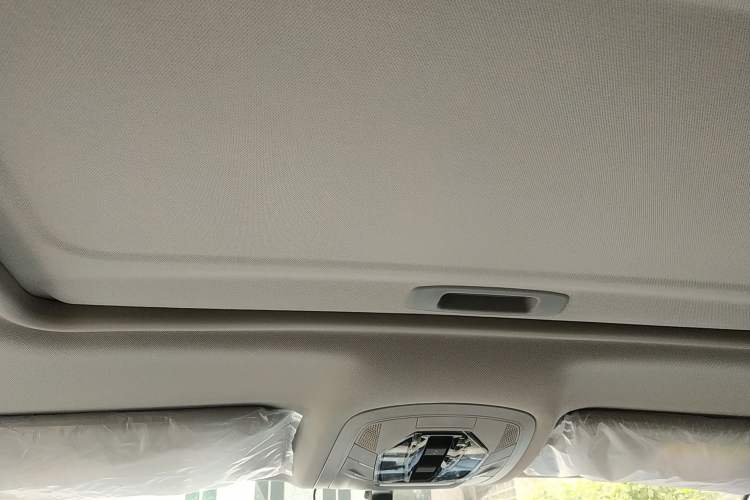 Used Chery Tiggo 5x 2022 PLUS Kung Fu Panda Collaboration Edition 1.5T CVT Premium Model Headliner