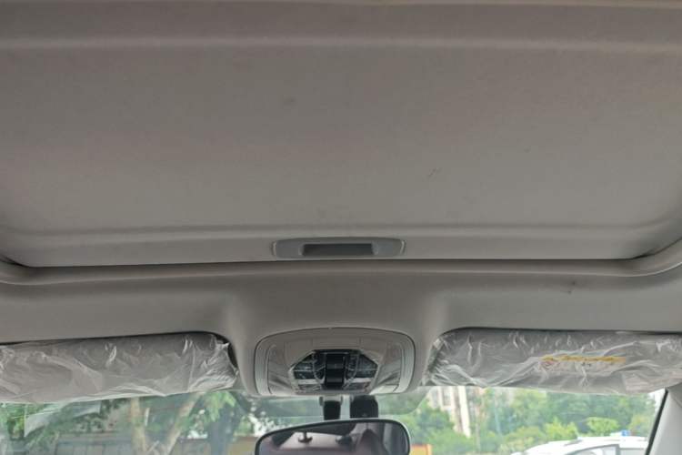 Used Chery Tiggo 5x 2022 Superhero Edition 1.5L CVT Fashion Model Headliner