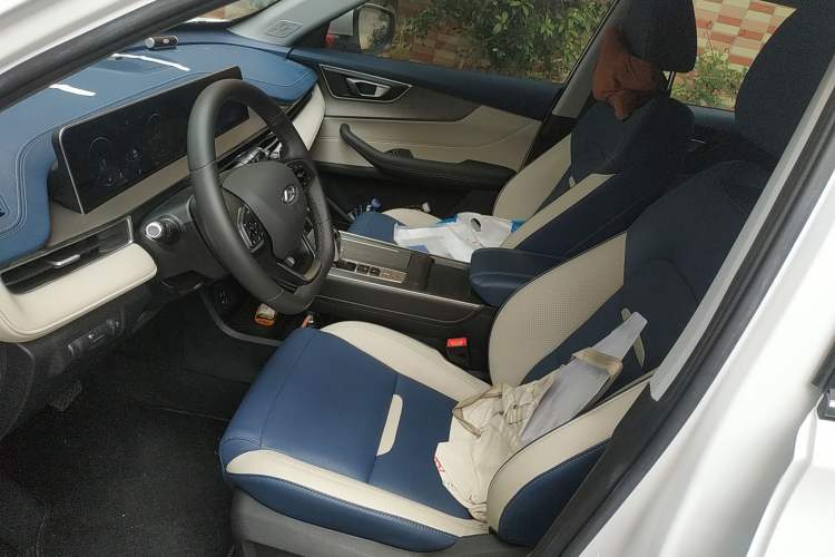 Used Chery Tiggo 5x 2022 PLUS Kung Fu Panda Collaboration Edition 1.5T CVT Premium Model Left Front Seat